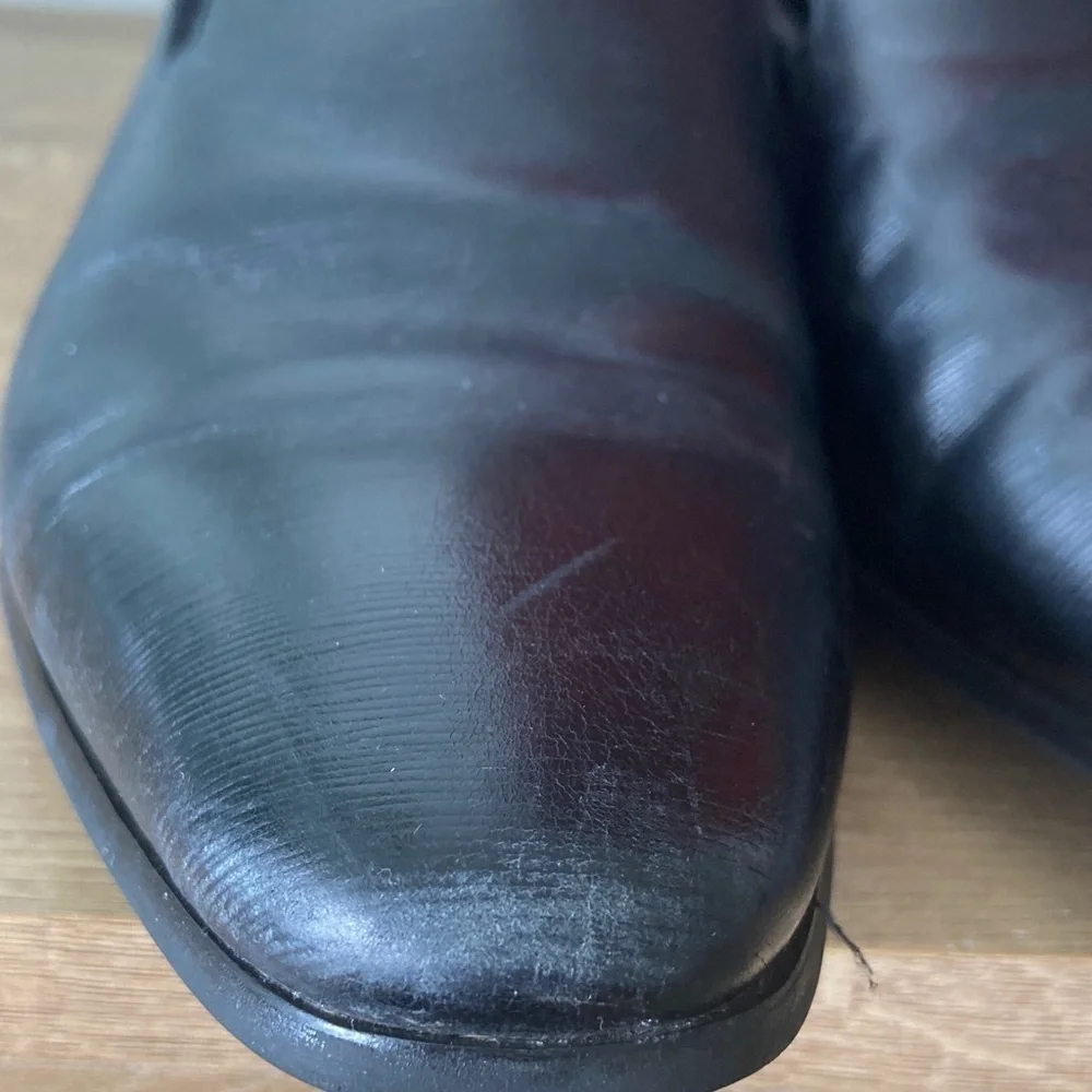 Aldo refined black